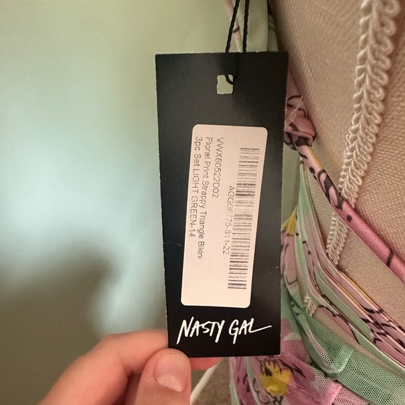 NEW NastyGal Floral Print 3 pc Bikini Set - Picture 6 of 7